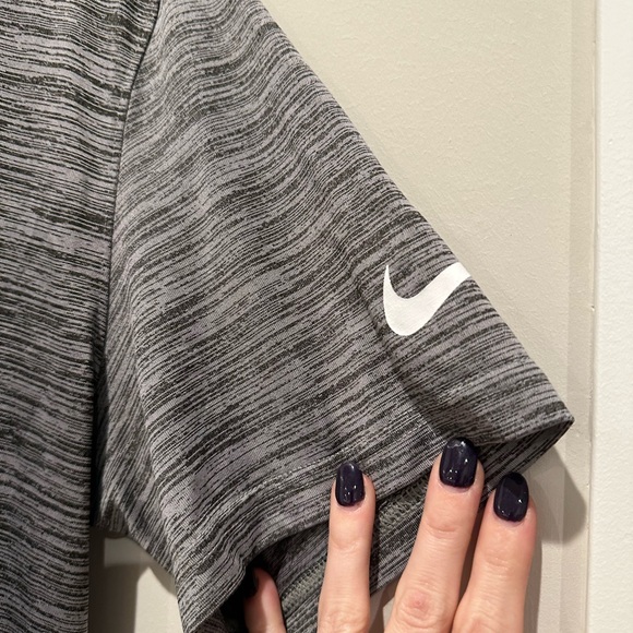 Washington Commanders dri fit - Picture 4 of 6